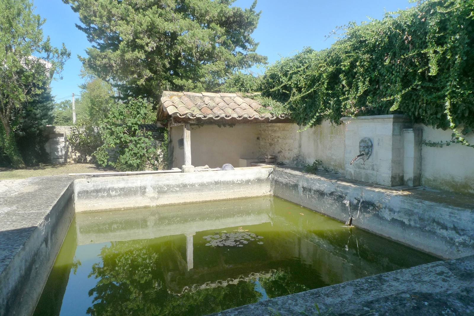 A vendre villa avec jardin Drôme Provençale 5 chambres A vendre villa avec jardin Drôme Provençale Entre St Paul 3 Chtx et Grignan 5 chambres