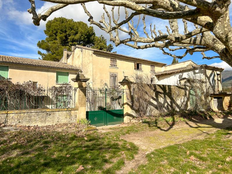 Ref 4322- A vendre jolie propriété à rénover - Drôme Provençale   