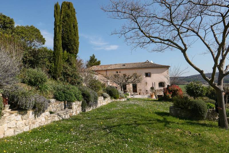 maison de village avec jardin à vendre en Drome provençalee