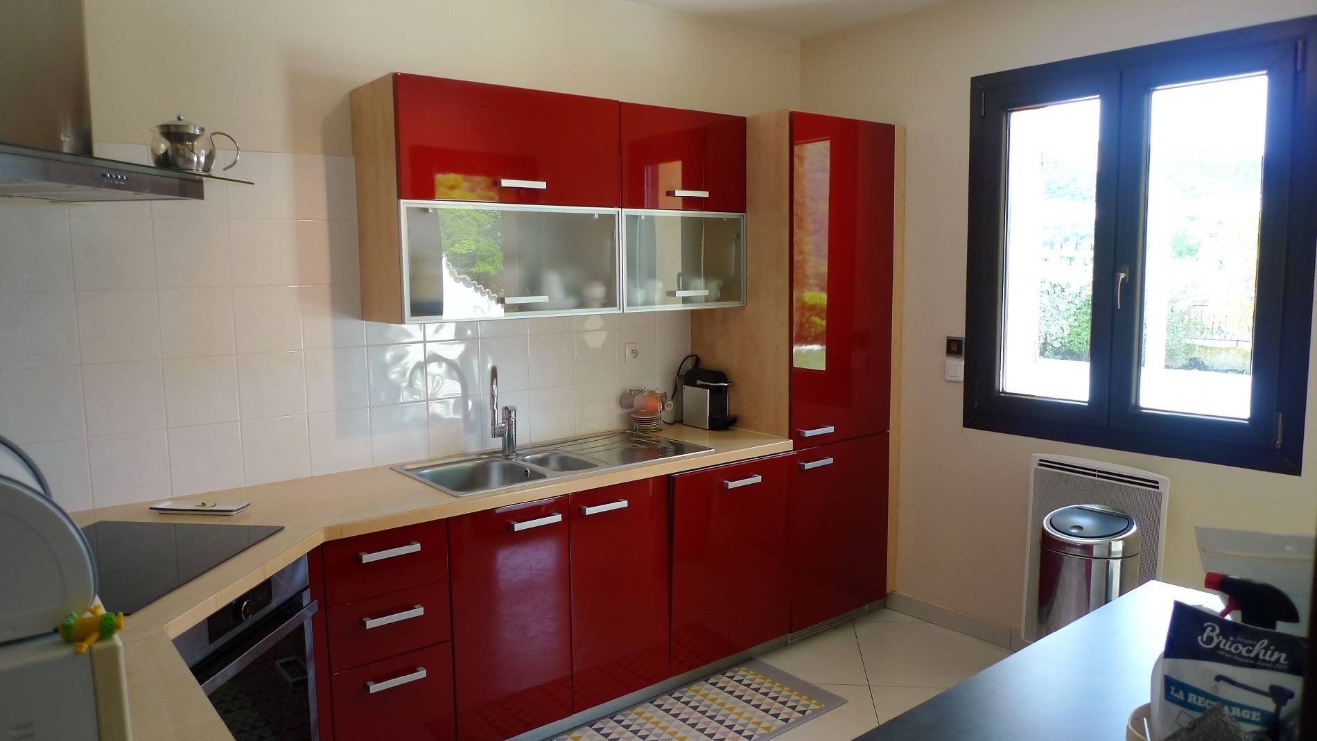 A vendre belle Villa avec piscine, vue dégagée entre Dieulefit et Grignan