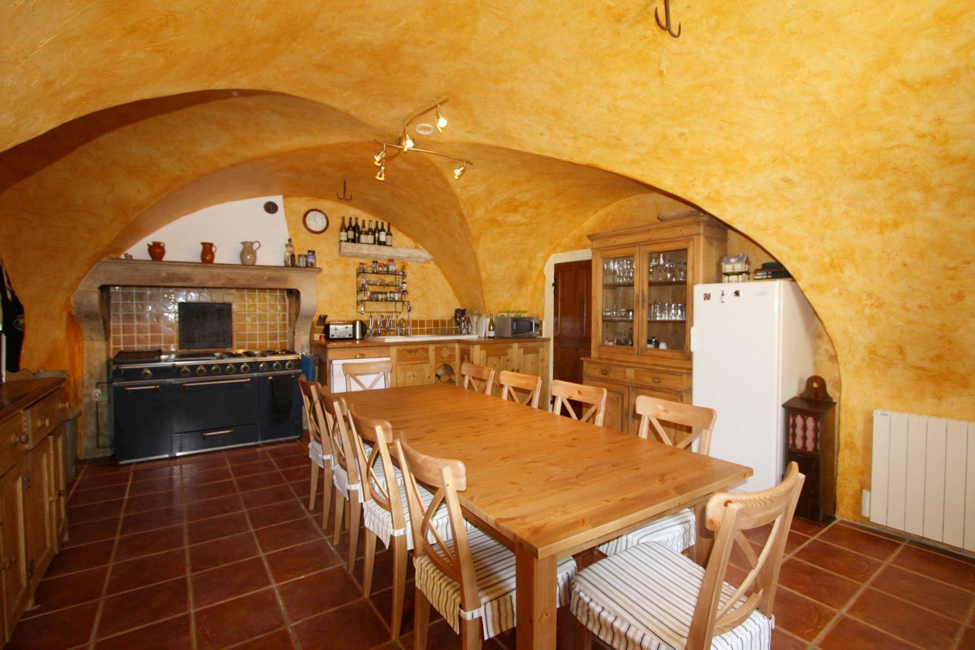 Mas Provençal, restauration authentique, avec 2 gîtes et piscine - Secteur Grignan