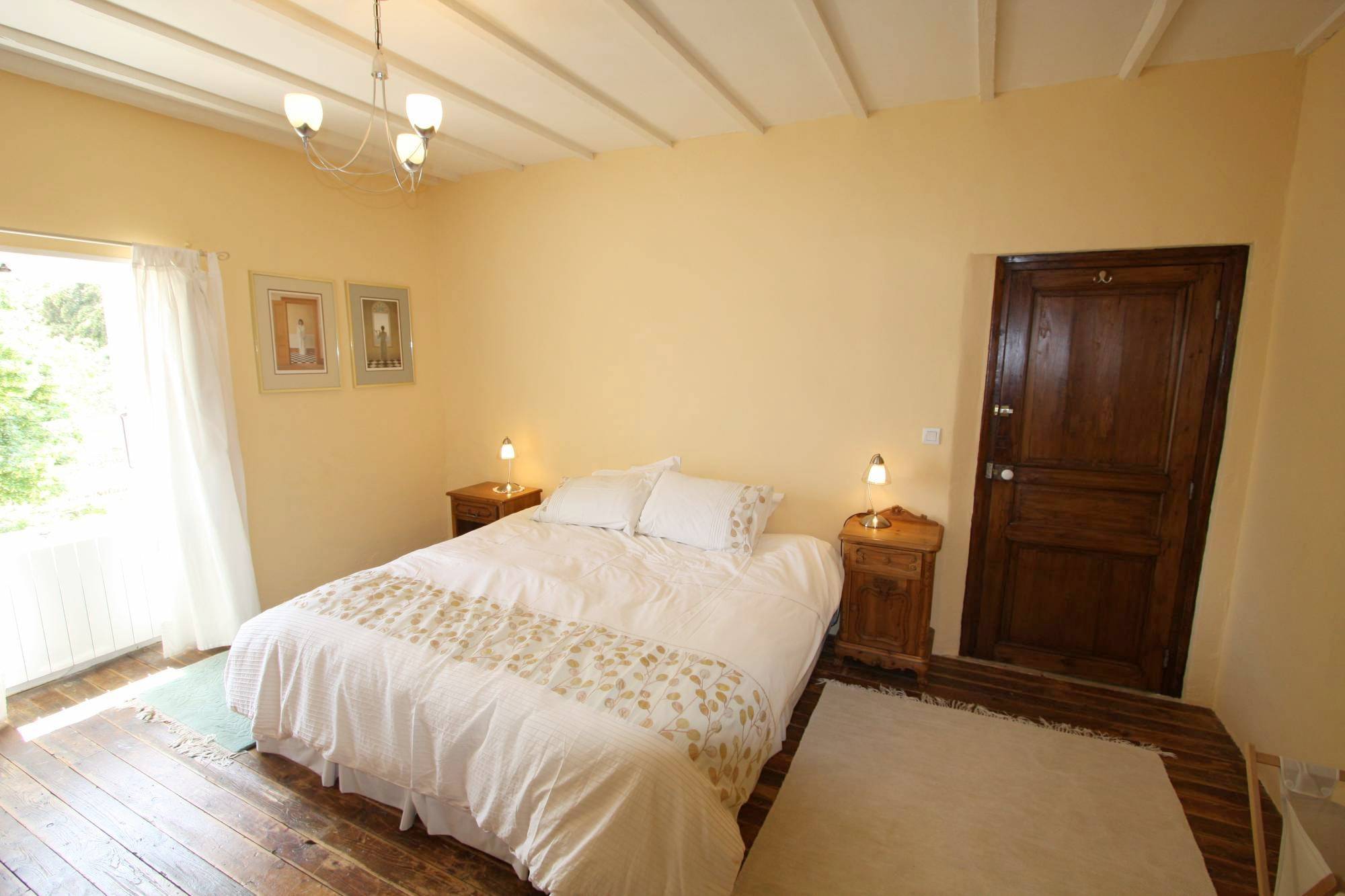 Mas Provençal, restauration authentique, avec 2 gîtes et piscine - Secteur Grignan