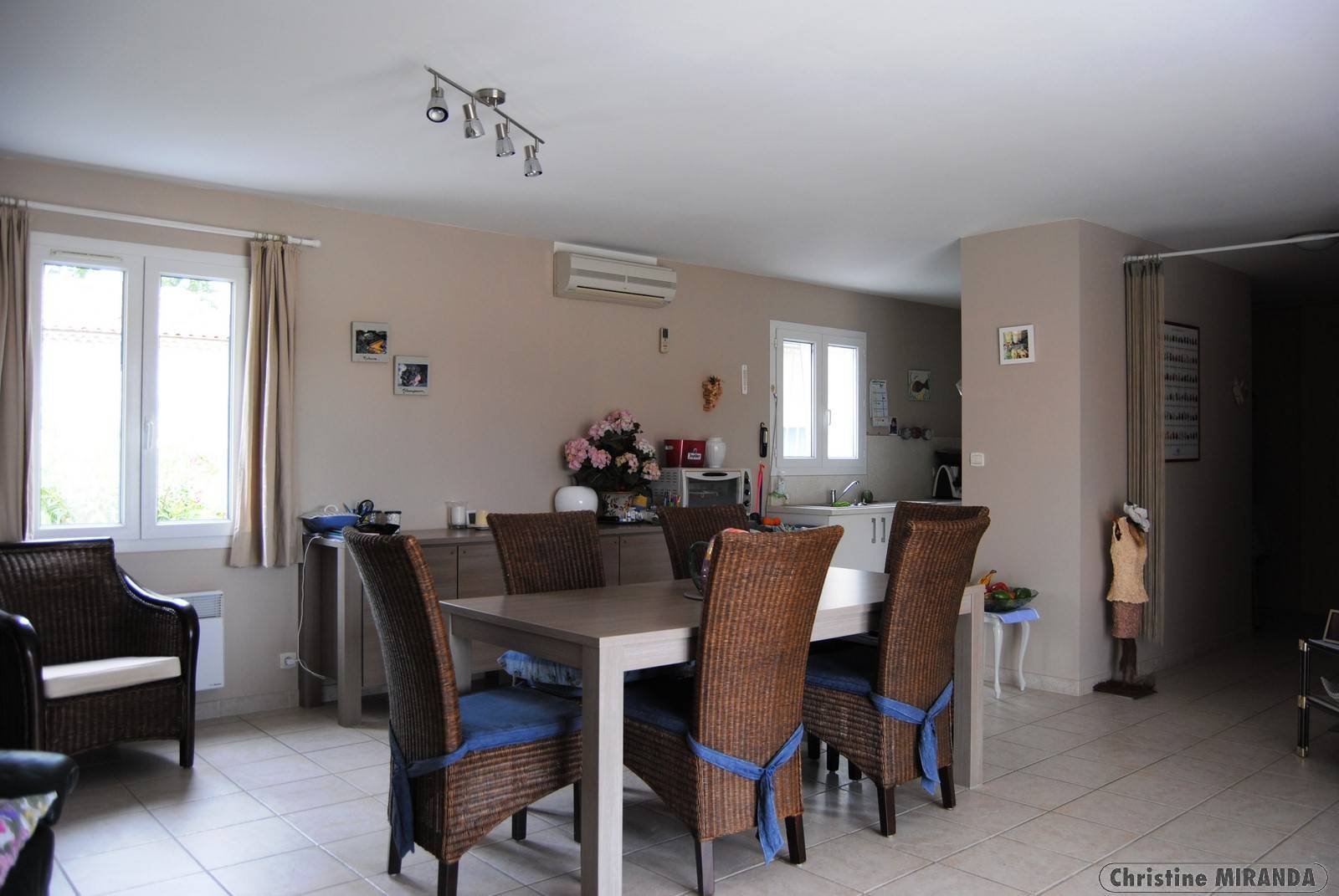 Villa avec gîte et piscine chauffée - à 10 km de Nyons  MIRANDA IMMOBILIER