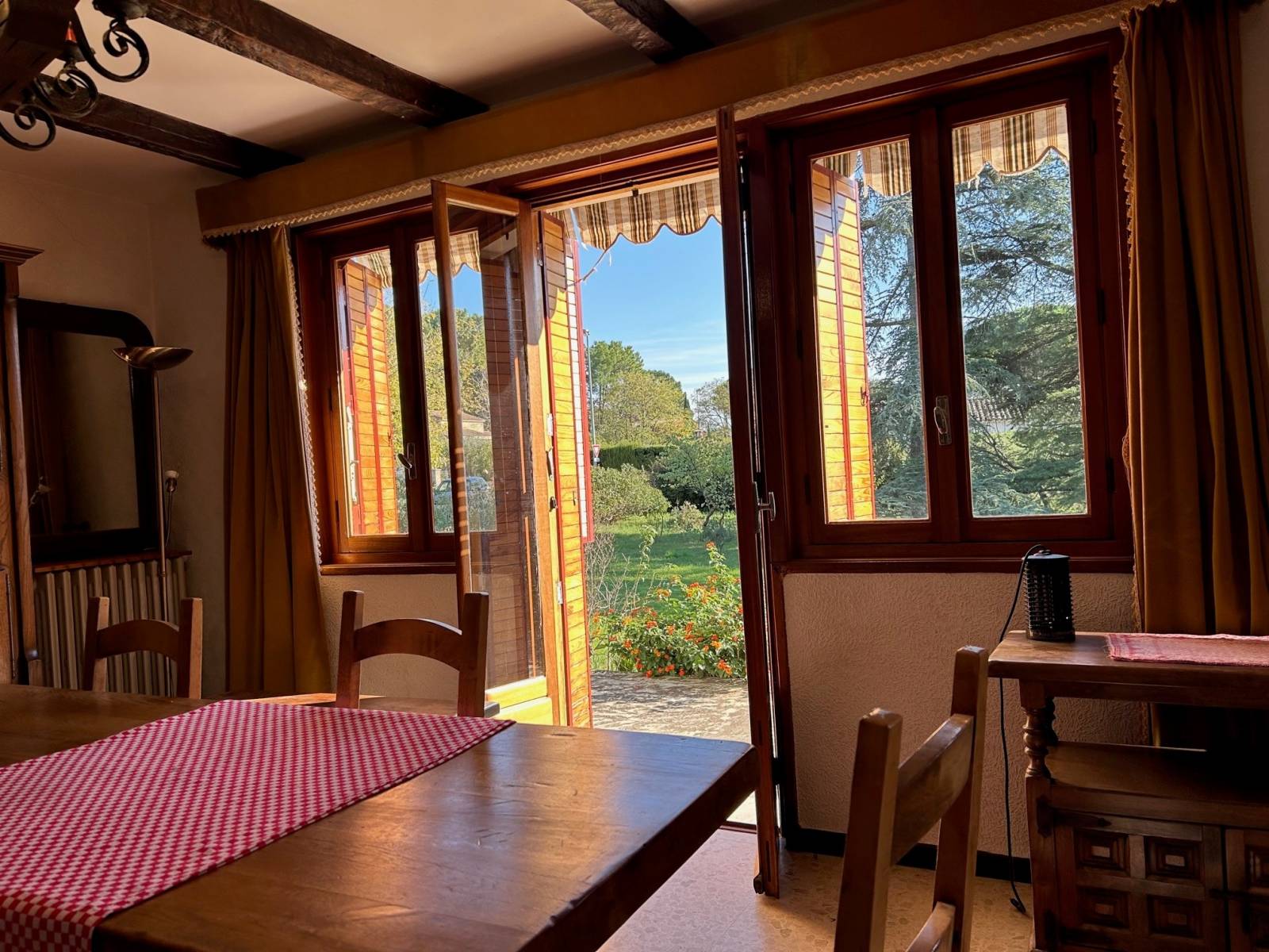 Villa avec terrain constructible St Paul Trois châteaux VENDU PAR NOS SOINS 