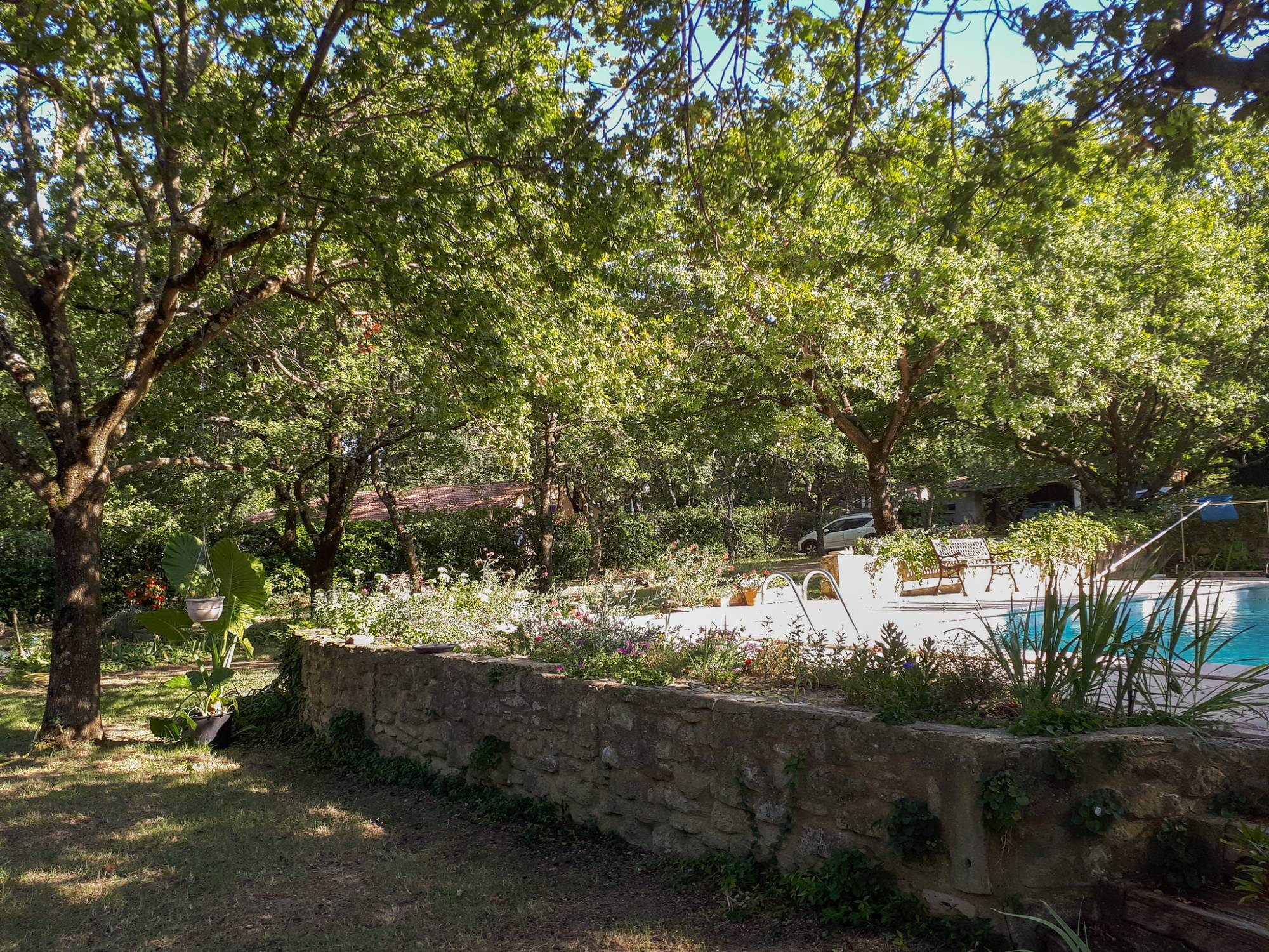Villa St Restitut, quartier résidentiel, terrain et  piscine, VENDUE PAR  CHRISTINE MIRANDA IMMOBILIER 