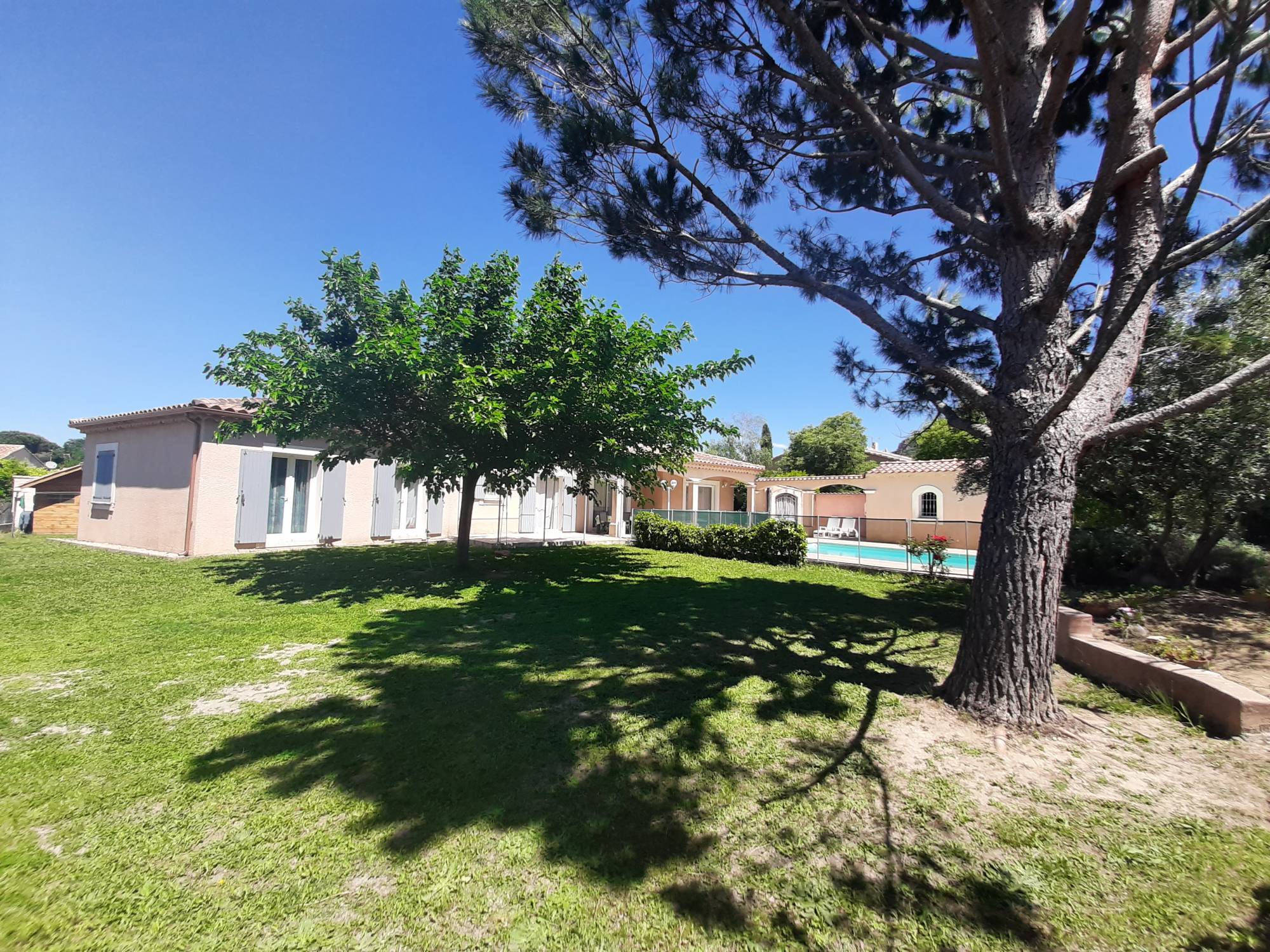 Villa avec piscine drome provençale