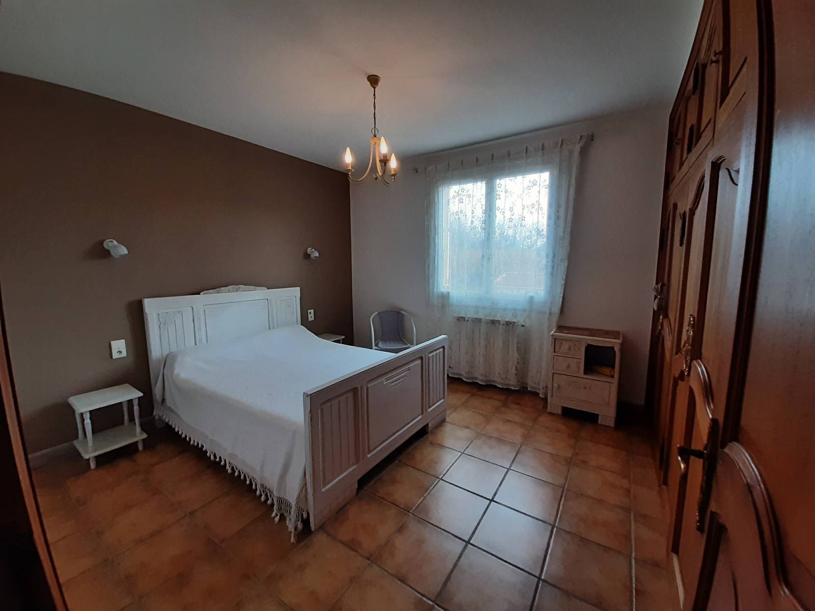 Maison familiale proche écoles