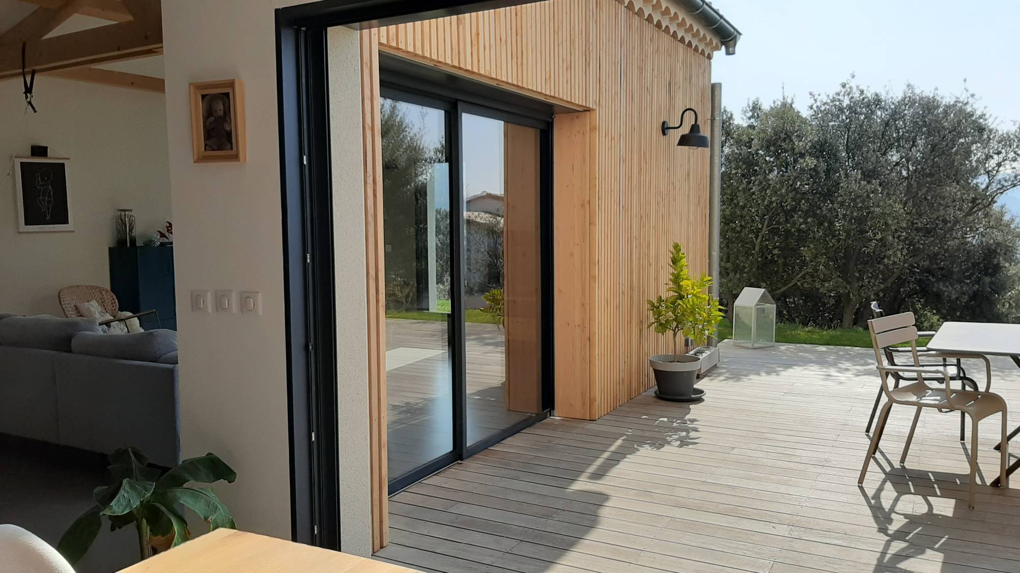 Drôme Provençale, Villa contemporaine à vendre , en position dominante.