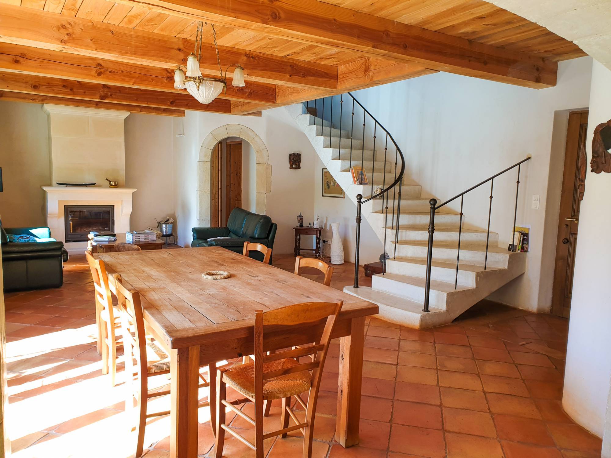 Exclusivité sur ST Restitut propriété de charme vendue par nos soins ST Restitut  