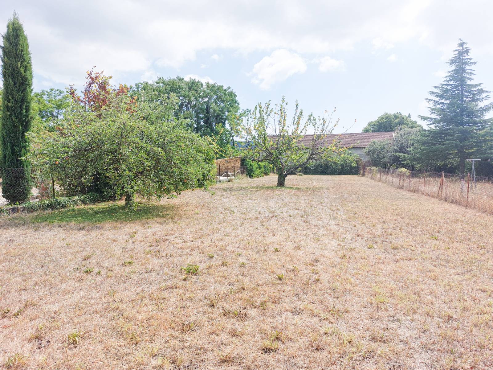 Terrain constructible à vendre VALREAS  - REF 4026OP