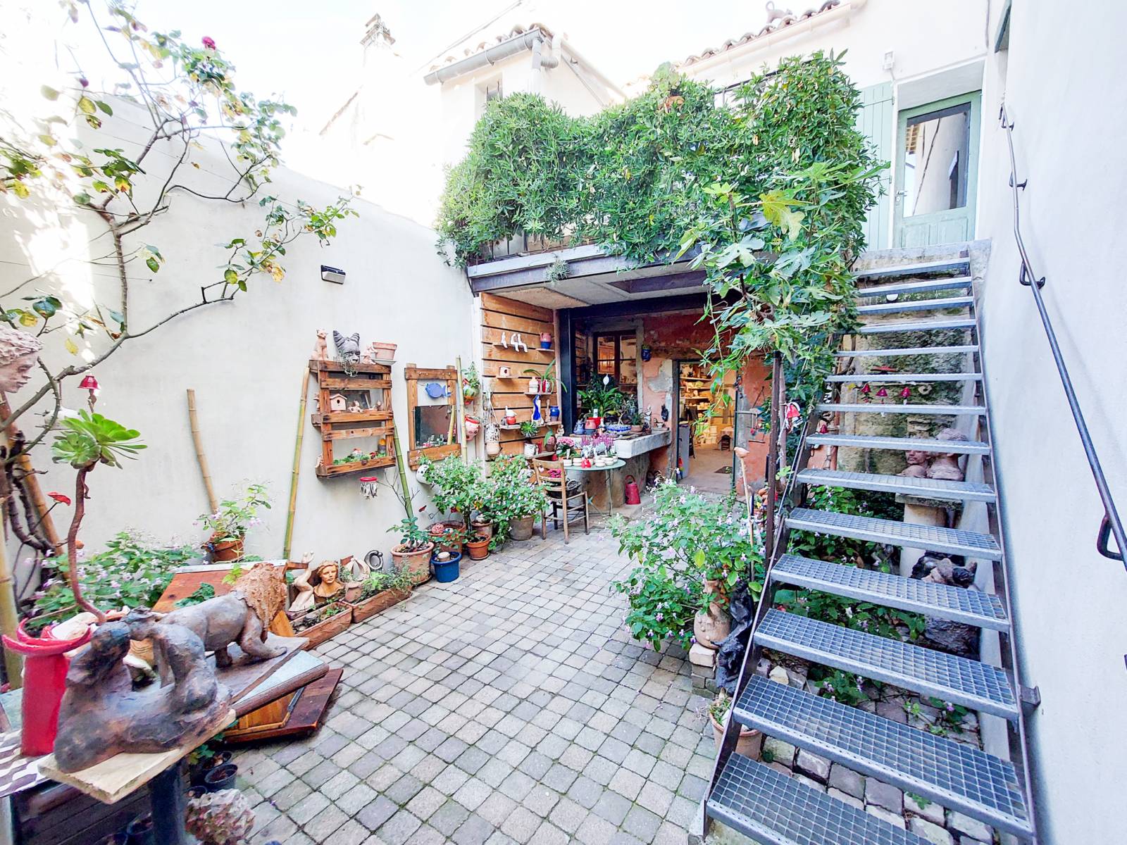 Maison de ville Enclave des papes  - REF 4047OP