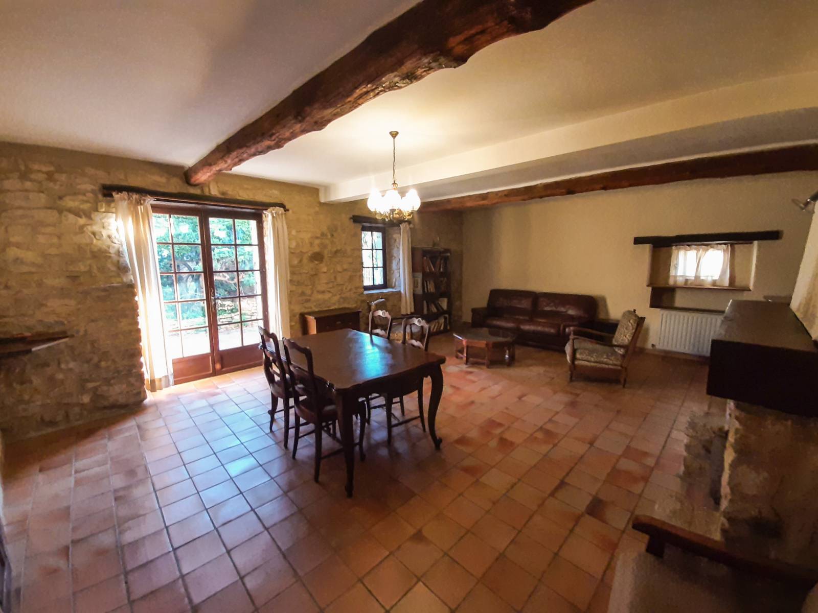 A vendre, dans le Gard Mas en campagne Bagnols sur Cèze  