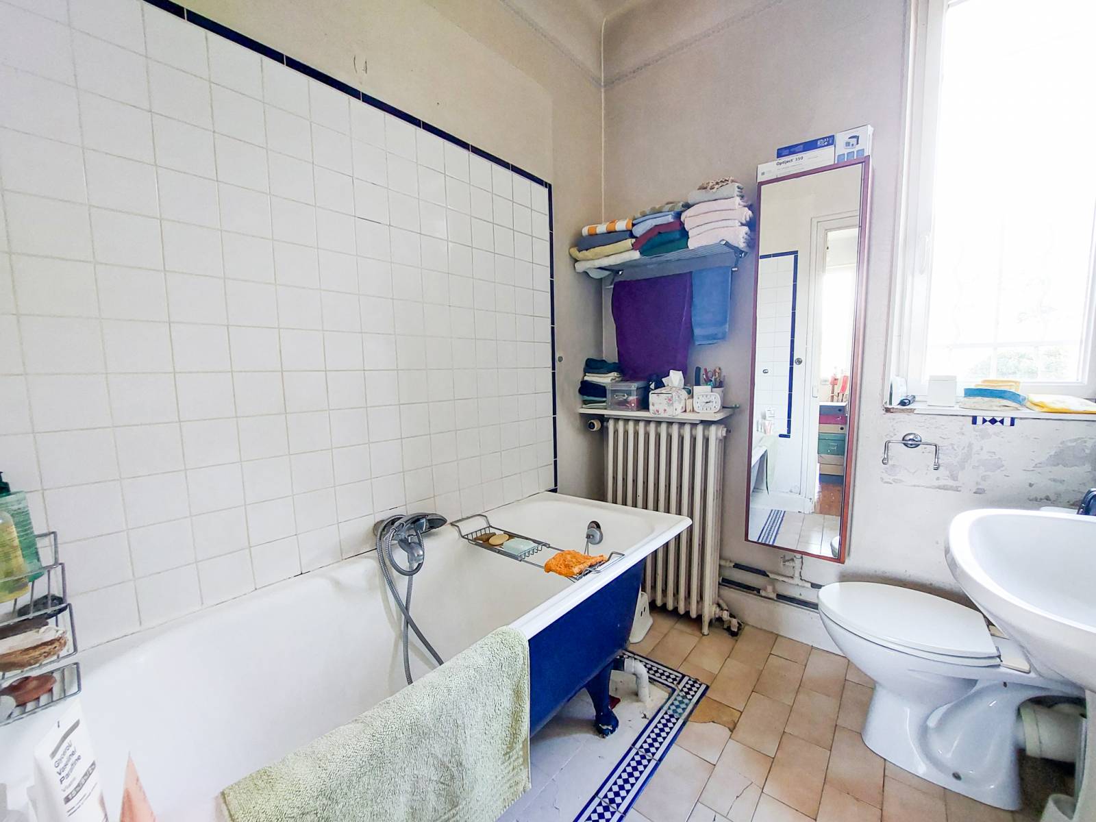 EXCLUSIVITÉ -  Maison de ville Nyons travaux à prévoir 