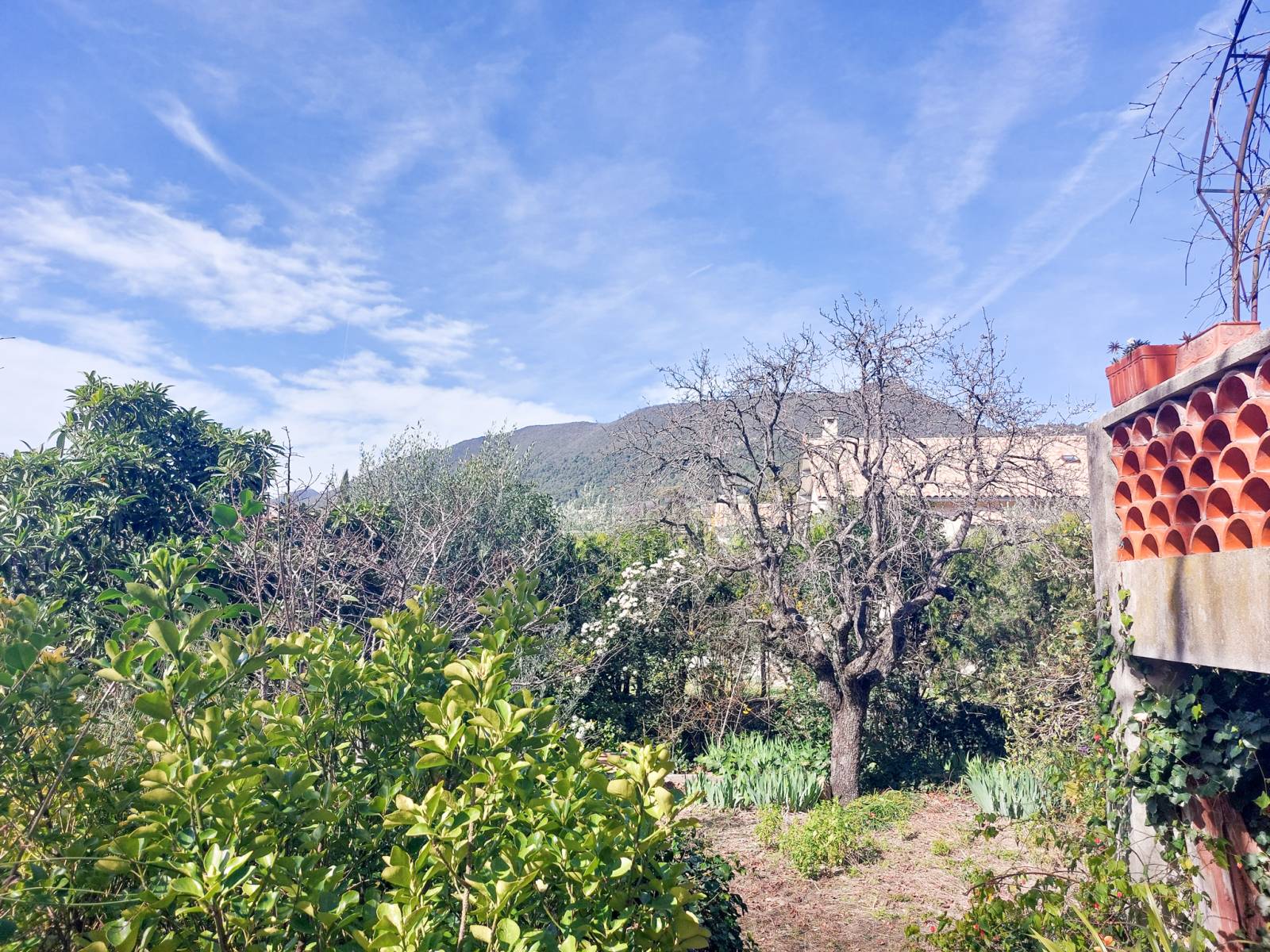 EXCLUSIVITÉ -  Maison de ville Nyons travaux à prévoir 