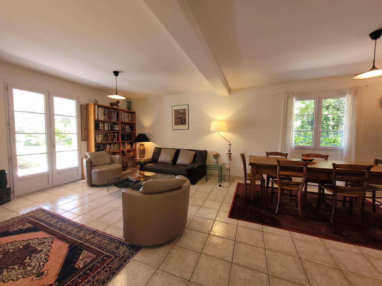 Montségur sur Lauzon . Maison proche village avec piscine et parcelle constructible de 800m²   