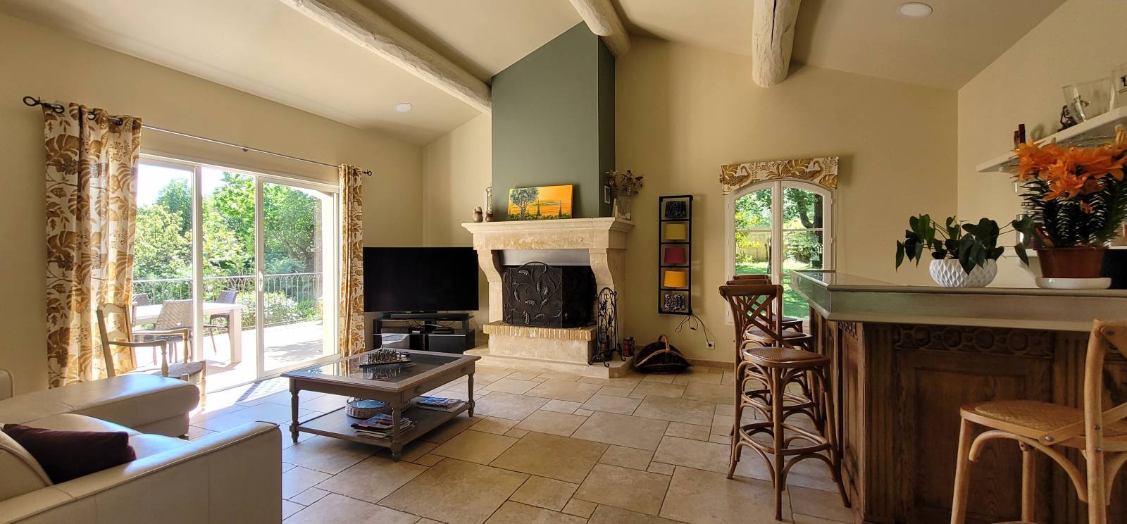 A vendre Montélimar, maison avec vue. Piscine et dépendances. SOUS COMPROMIS   