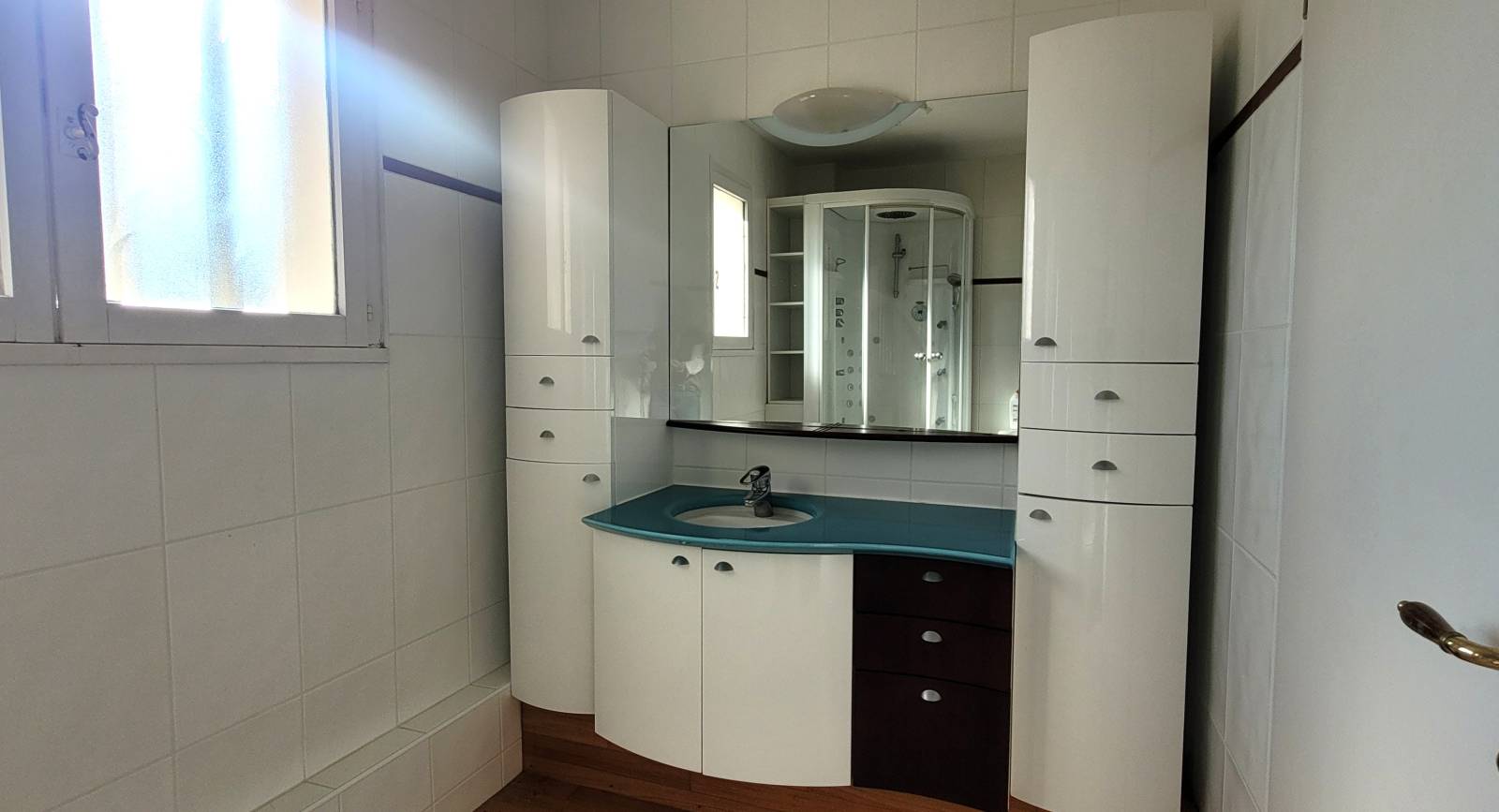 A vendre maison avec jardin proche centre St Paul 3 Châteaux  