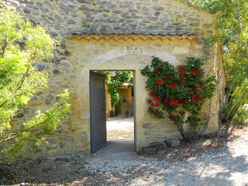 A vendre Gard Nord , Mas avec vue - terrain et piscine