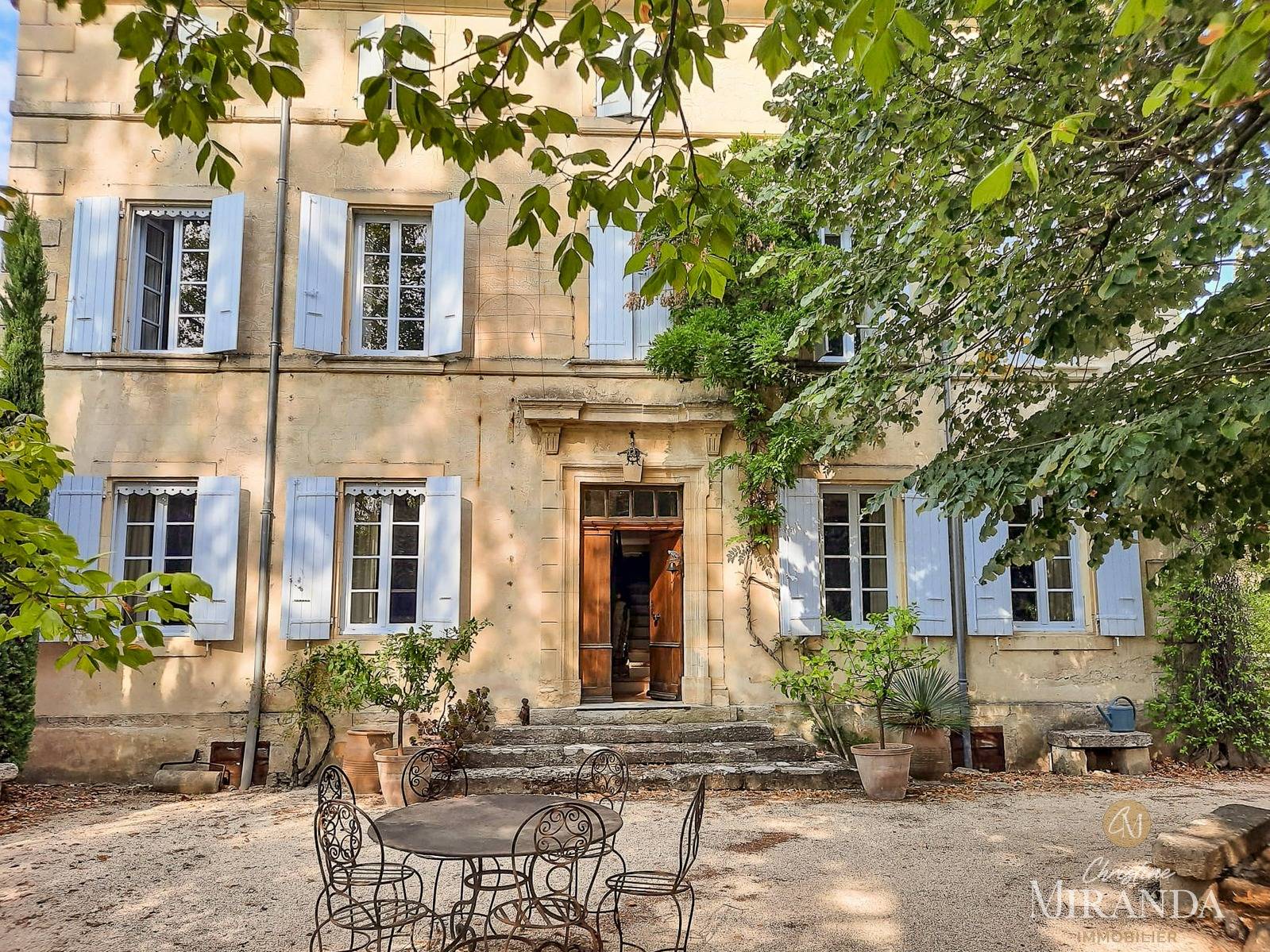 A vendre, Maison de Maître Grignan Drôme Provençale Une adresse unique