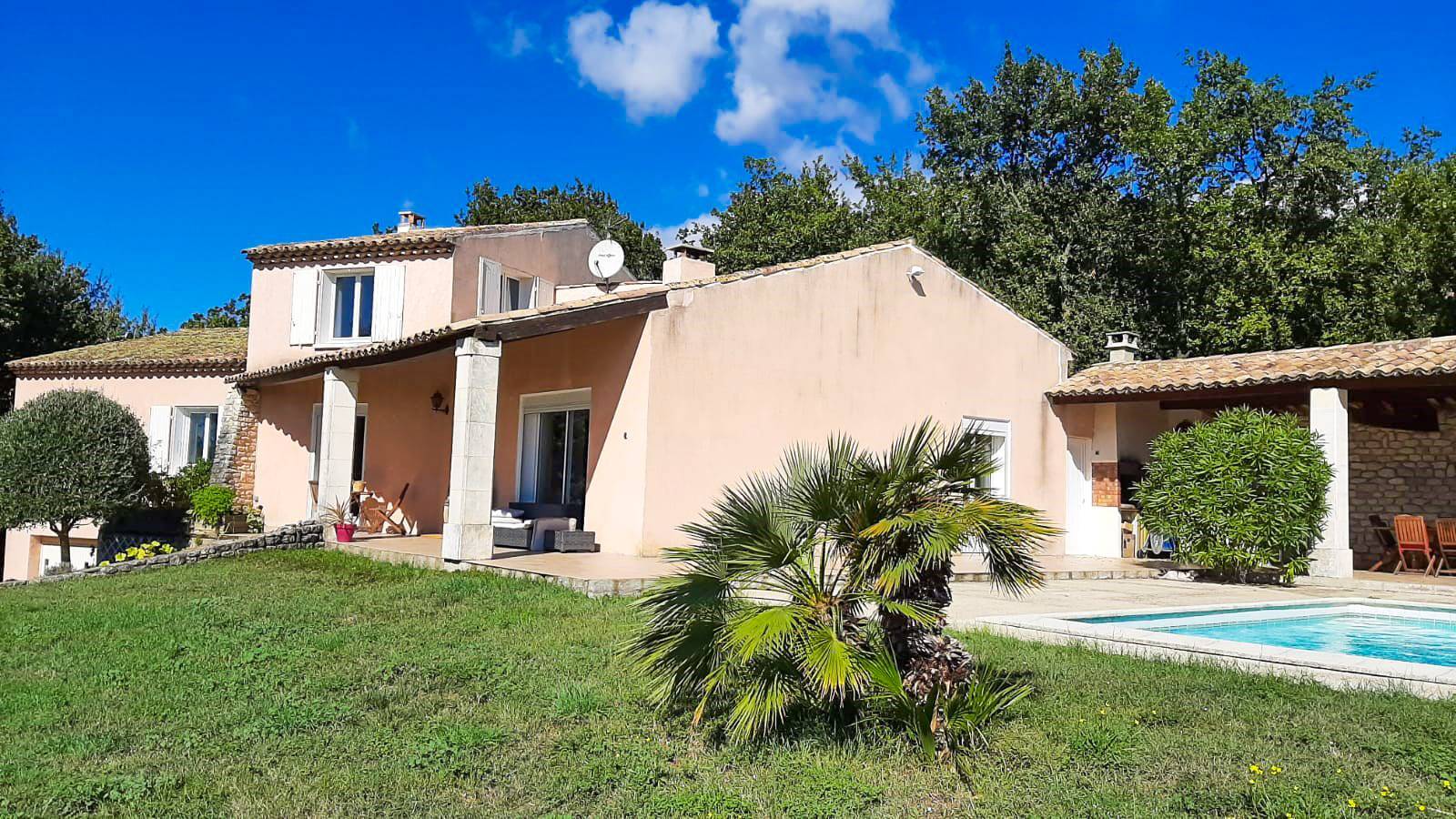 Jolie villa vendue par l'agence Christine Miranda Immobilier St Paul Trois Châteaux  