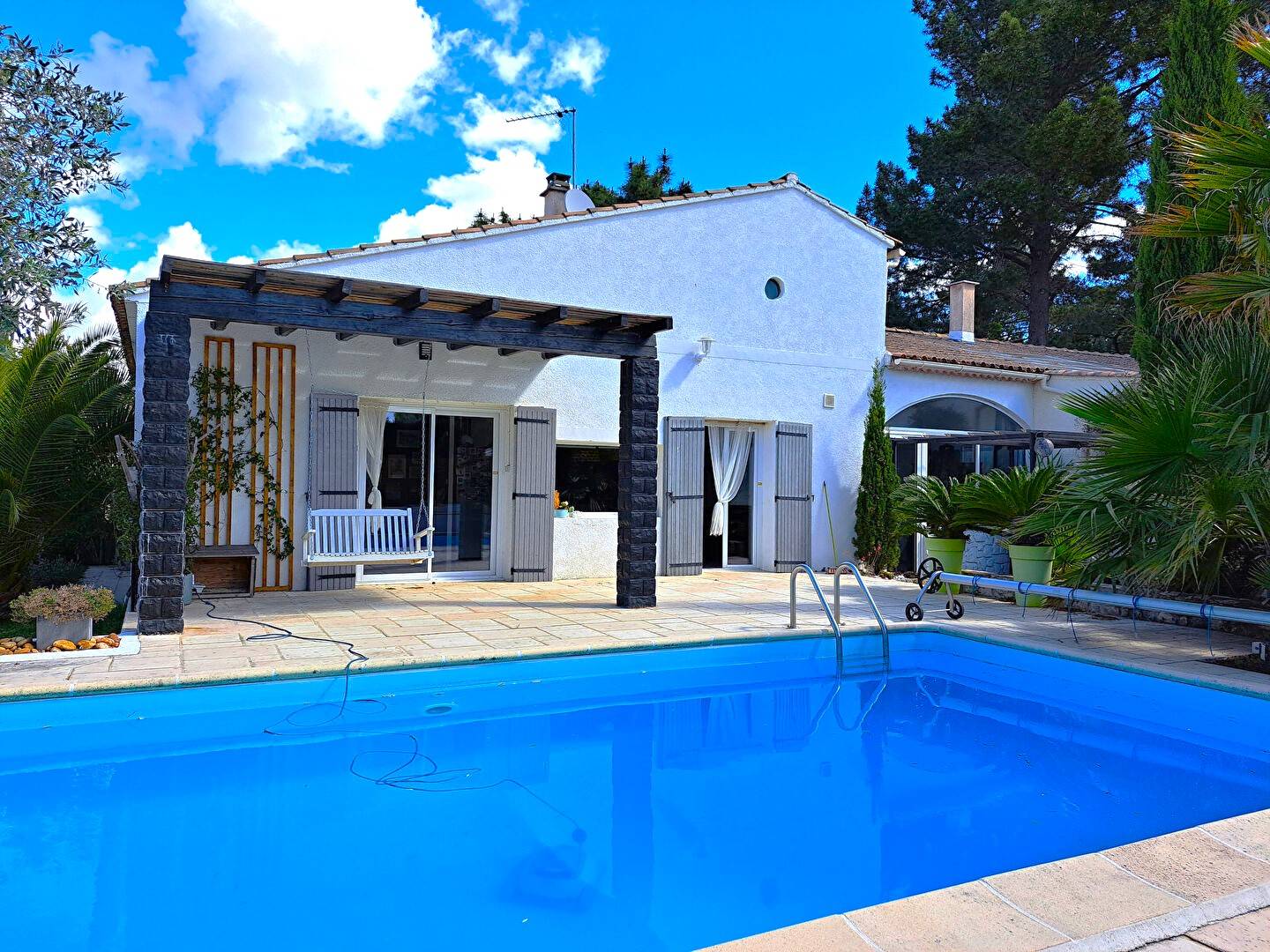 Villa de plain pied avec piscine St Paul Trois Châteaux Sud  