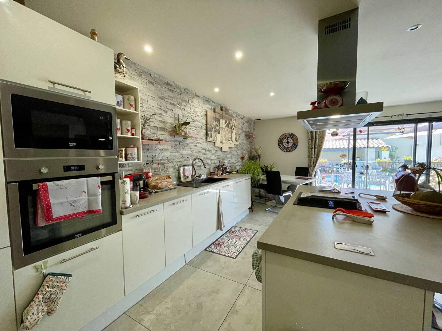 A Vendre Maison BOUCHET  Maison plain pied récente avec piscine et garage