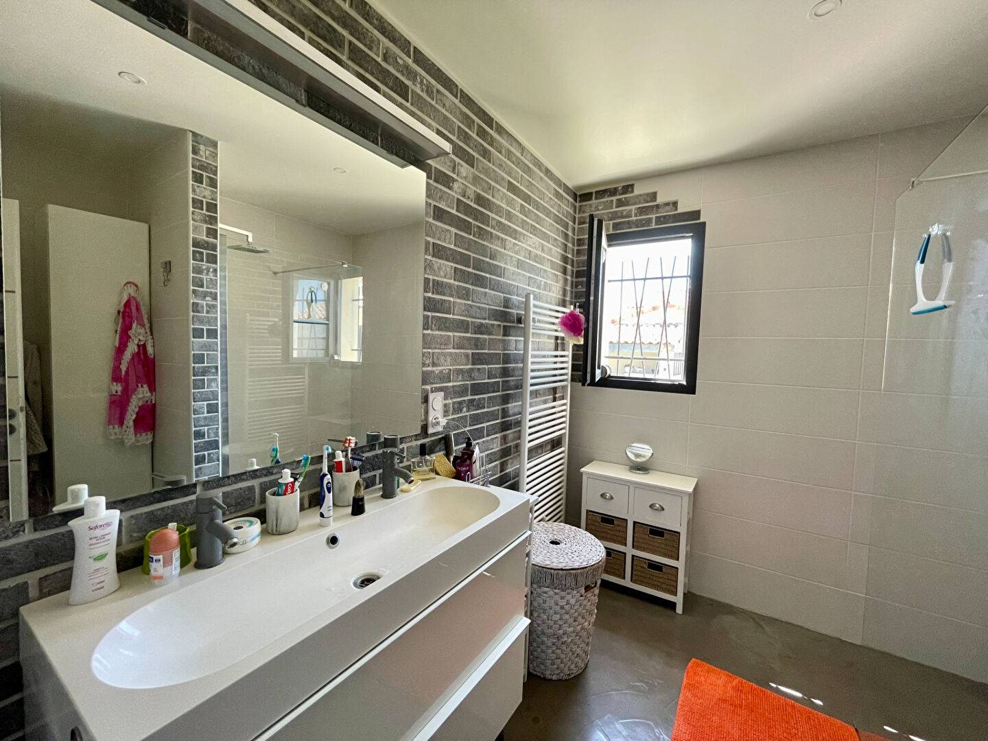 A Vendre Maison BOUCHET  Maison plain pied récente avec piscine et garage