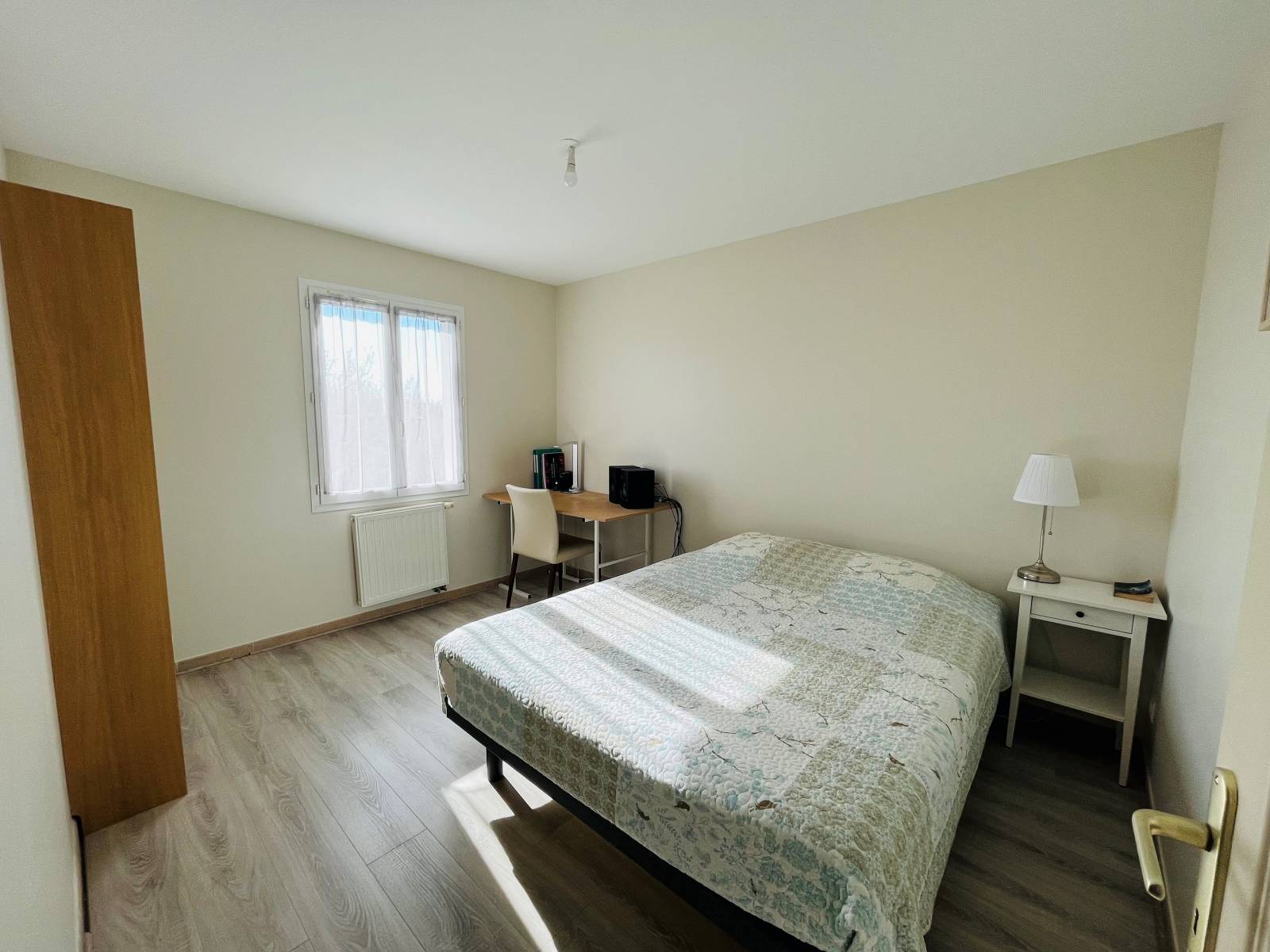 Charmante maison Proche St Paul trois Châteaux  avec jardin et garage.