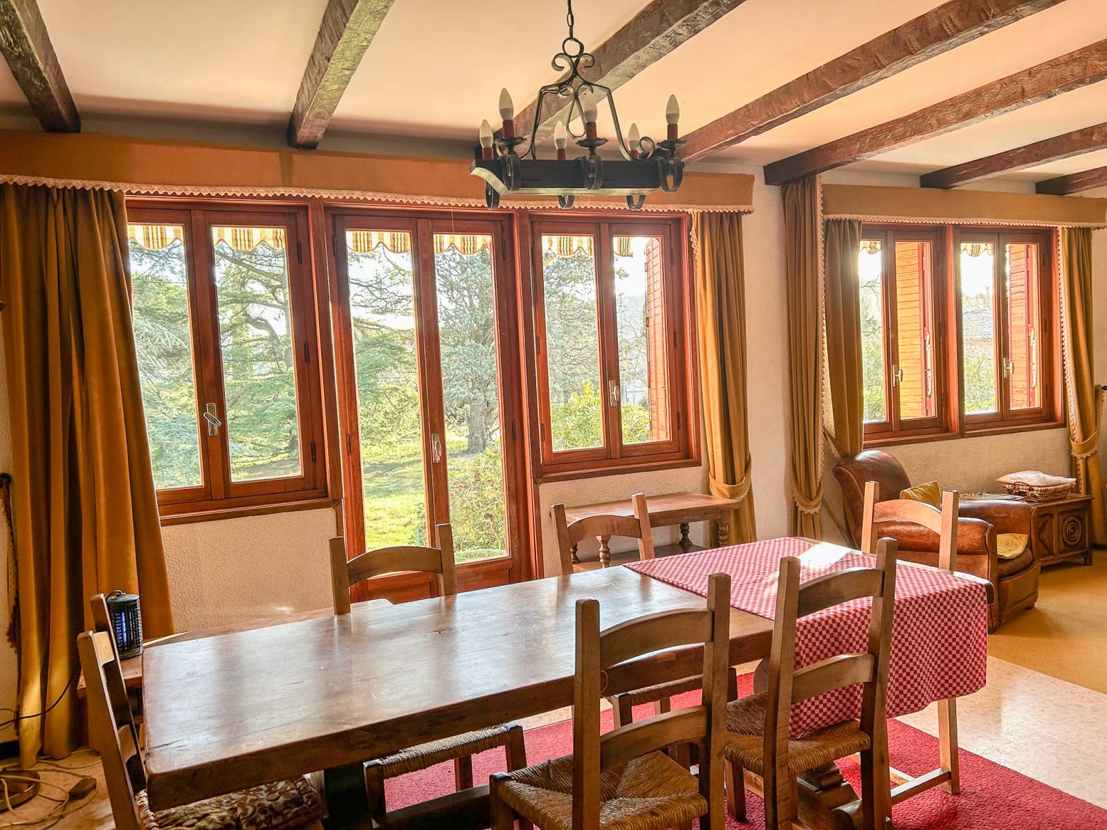 Villa avec terrain constructible St Paul Trois châteaux VENDU PAR NOS SOINS 