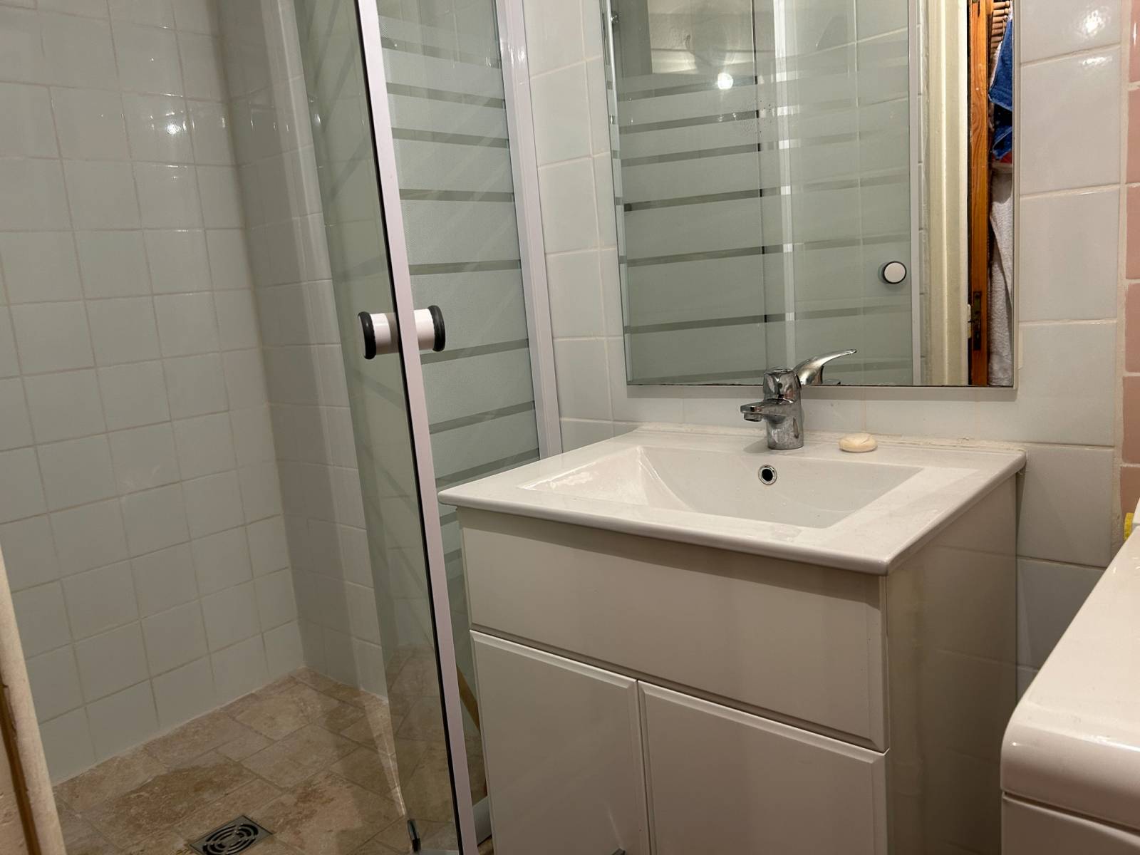 Maison de village Saint Restitut centre travaux à prévoir