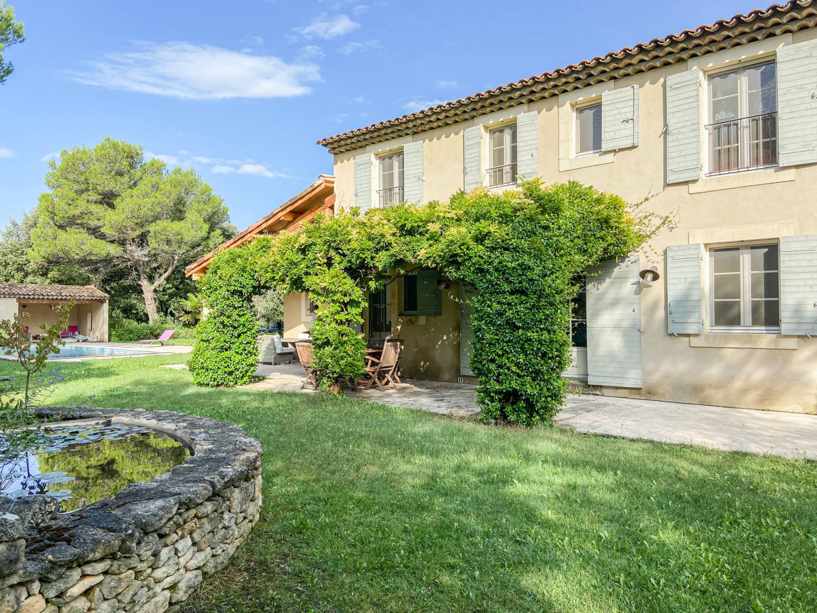 Propriété d'exception dans un quartier prisé GRIGNAN  - Ref : 4025OP