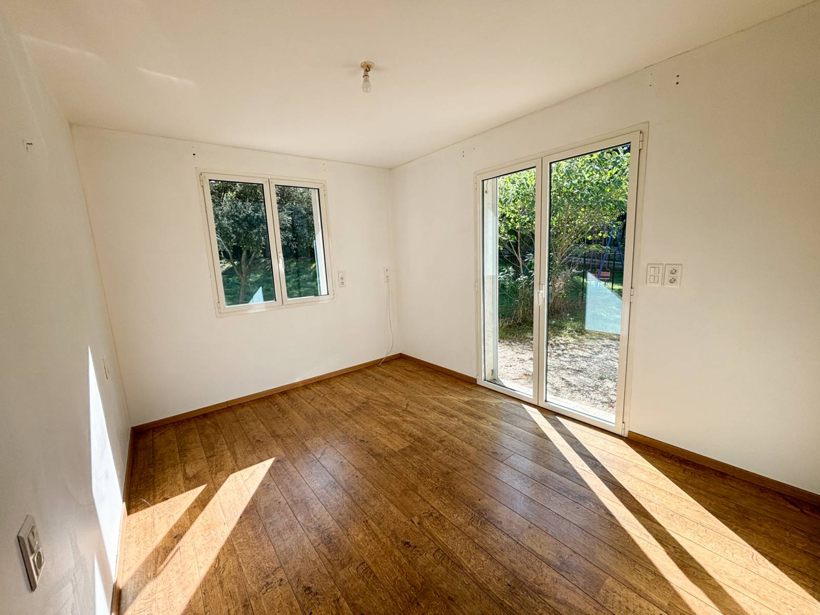 SOUS OFFRE -  villa de plain pied secteur Taulignan,  vaste sous sol