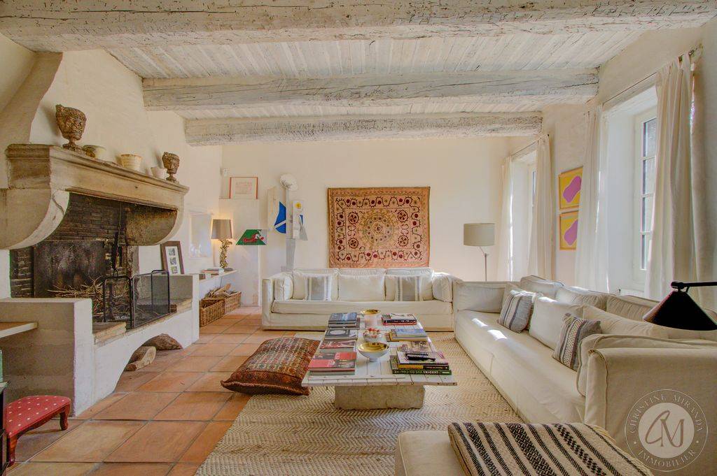 A vendre, Maison de Maître Grignan Drôme Provençale Une adresse unique