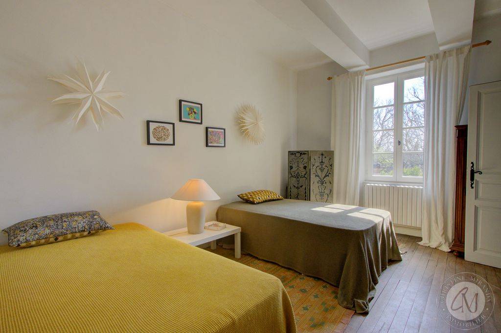 A vendre, Maison de Maître Grignan Drôme Provençale Une adresse unique