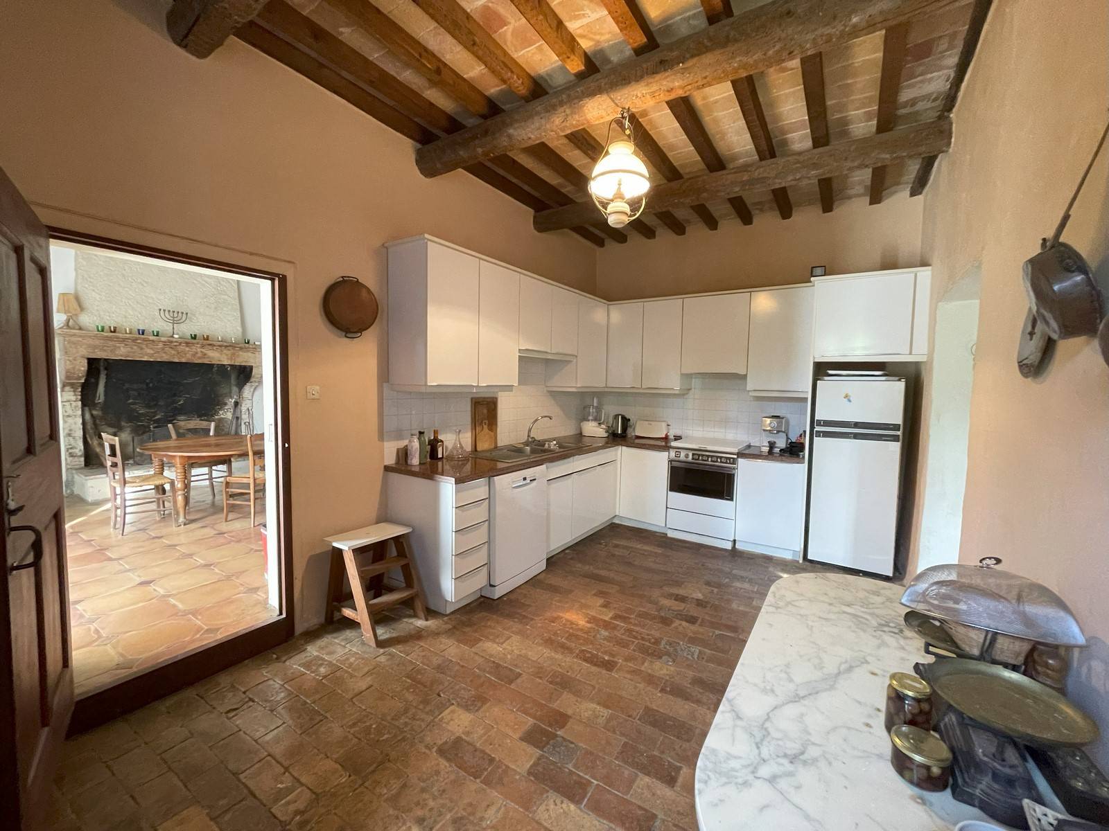 Propriété de Charme à Grignan en campagne ancienne magnannerie