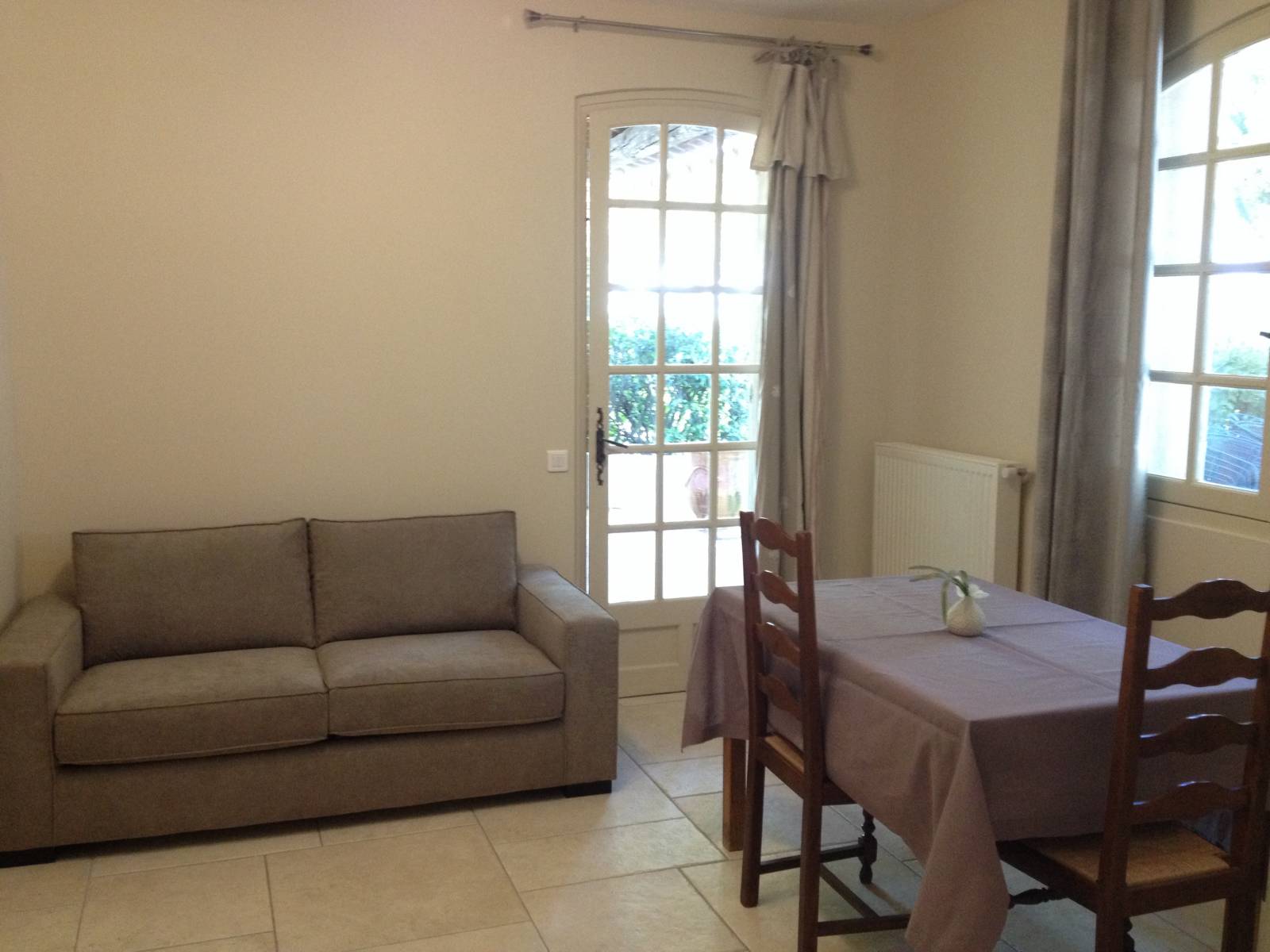 A vendre appartement T3 au rez de chaussée   