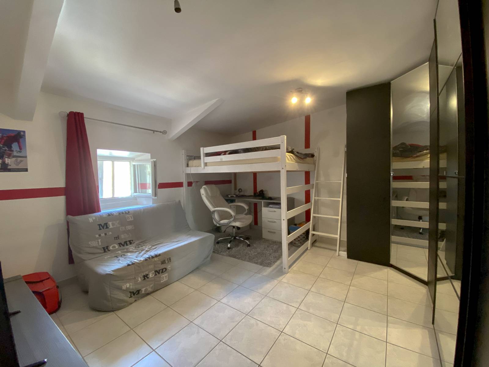 A vendre - Maison de village lumineuse Rochegude centre village En Drôme provençale, 