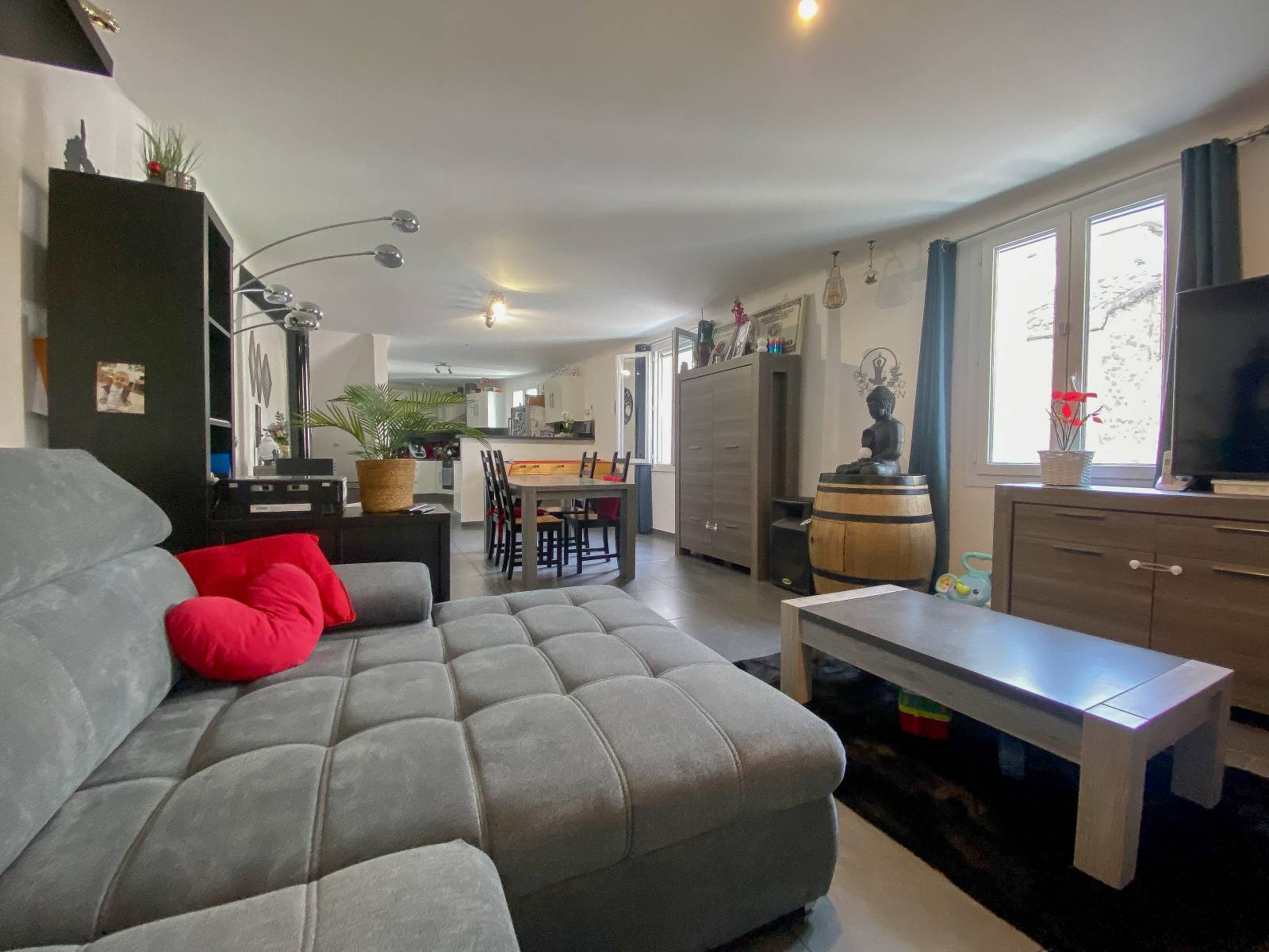 A vendre - Maison de village lumineuse Rochegude centre village En Drôme provençale, 