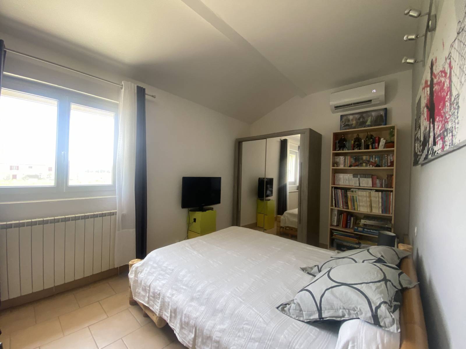 Maison de caractère à Rochegude en Drôme Provençale Vignes, Oliviers, chênes truffiers...