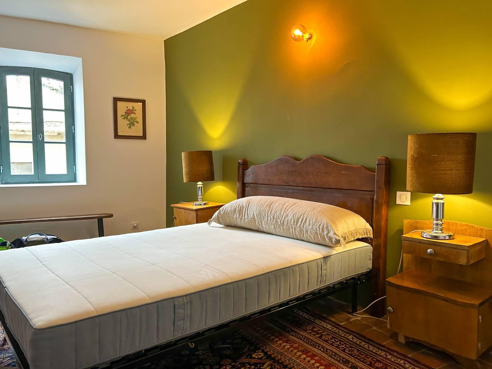 A vendre maison de village avec terrasse- dans secteur recherché Vaison La Romaine  