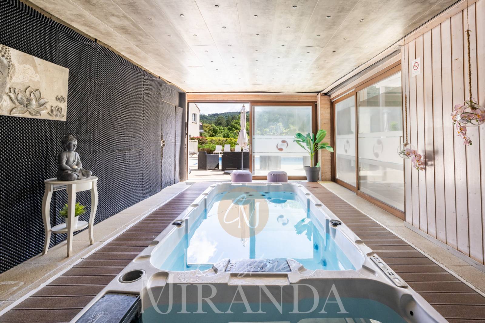 Vivre à la campagne, dans une résidence avec des espaces communs Allan  