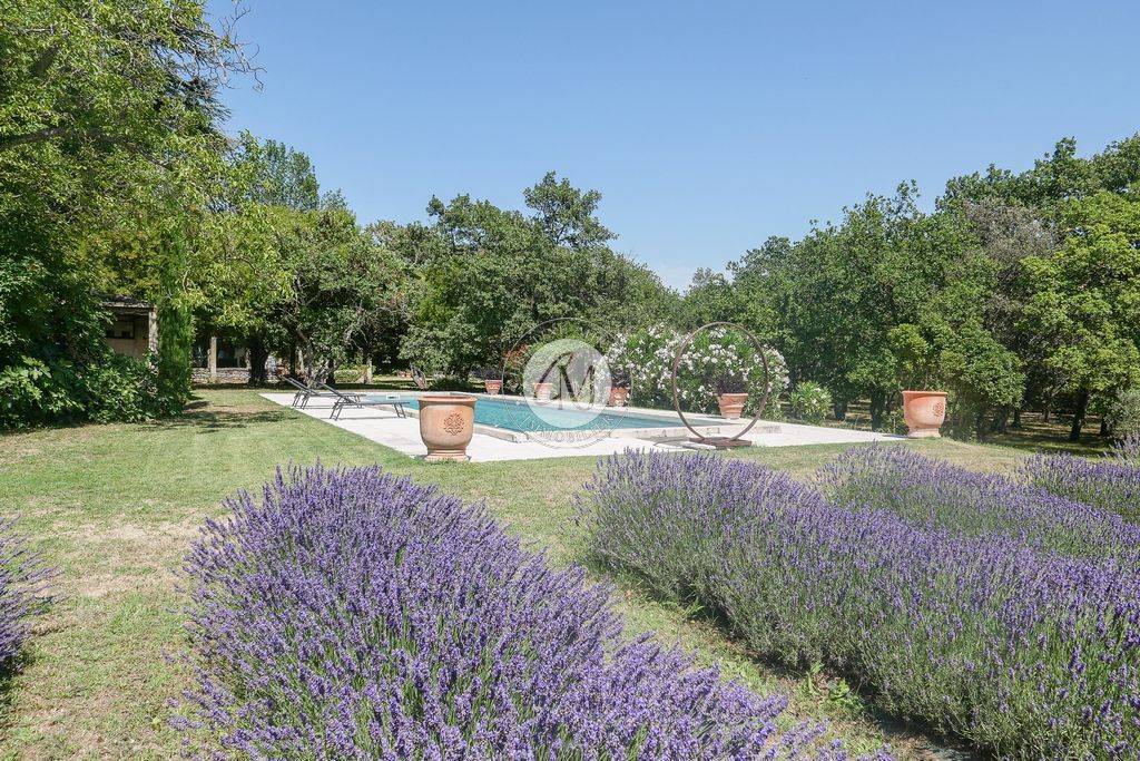A vendre, Maison de Maître Grignan Drôme Provençale Une adresse unique