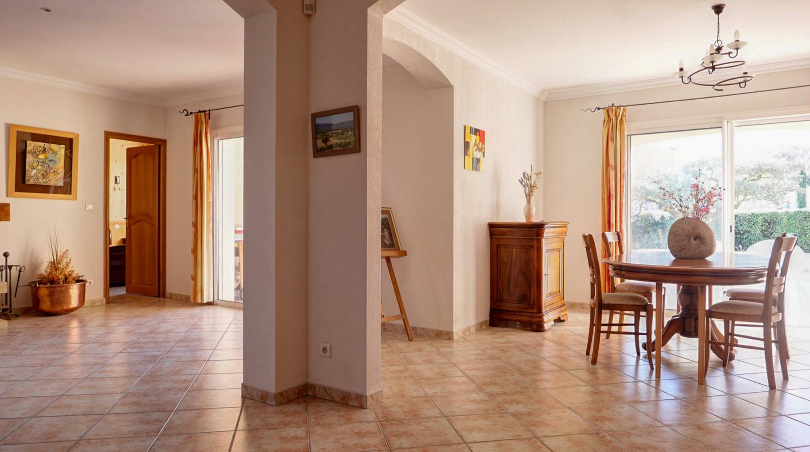 Villa de plain pied, St Paul  Trois Châteaux Proche du centre ville 