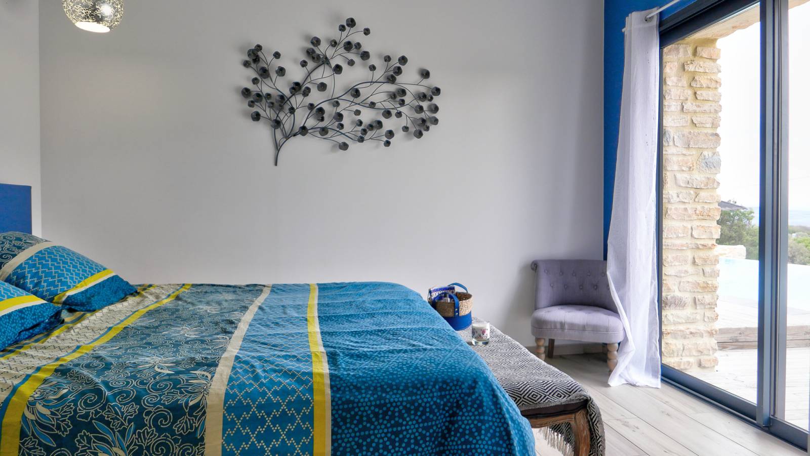 réf 4298-A vendre, propriété de charme en Ardèche méridionale,  une rénovation contemporaine