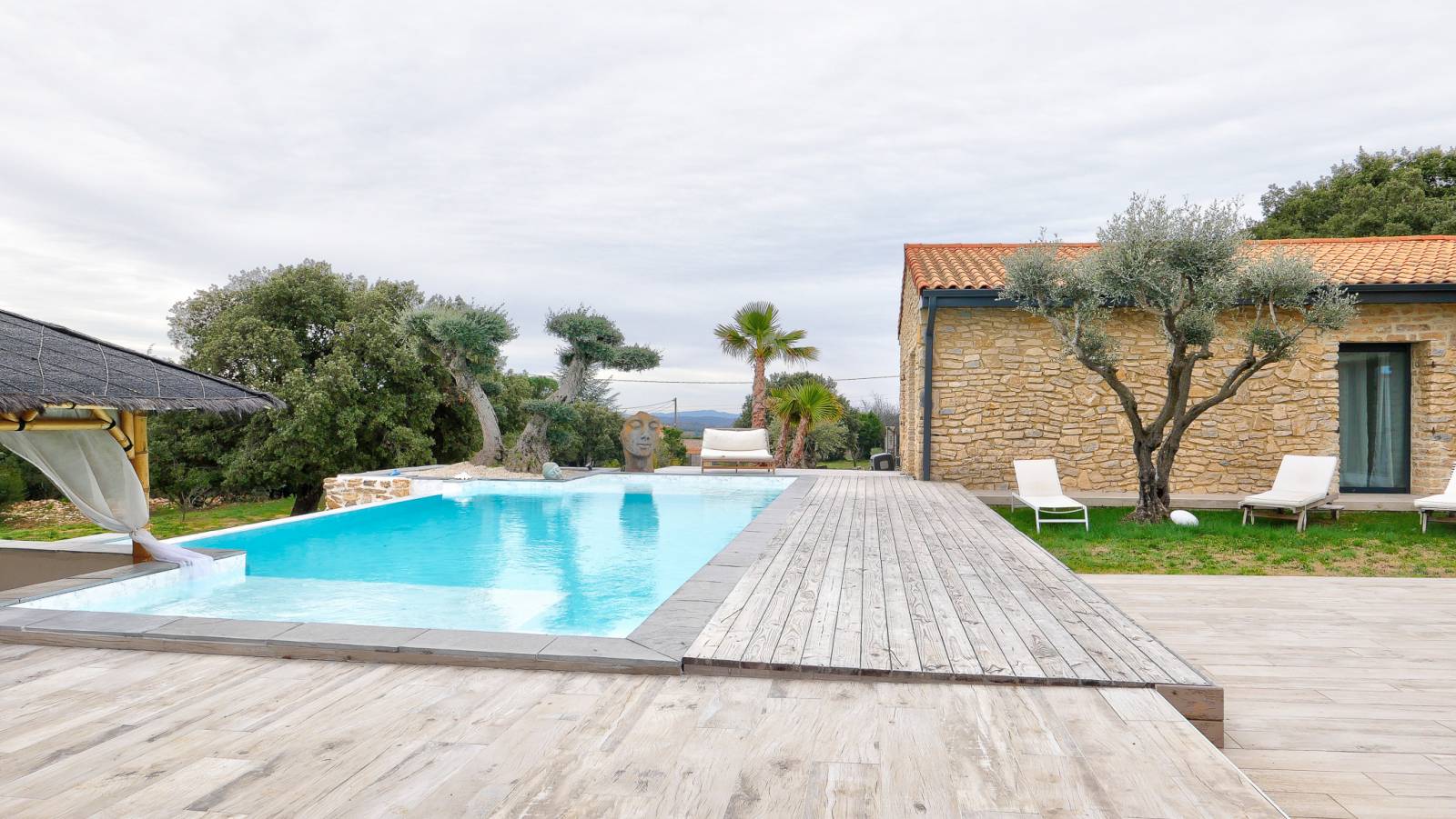 réf 4298-A vendre, propriété de charme en Ardèche méridionale,  une rénovation contemporaine