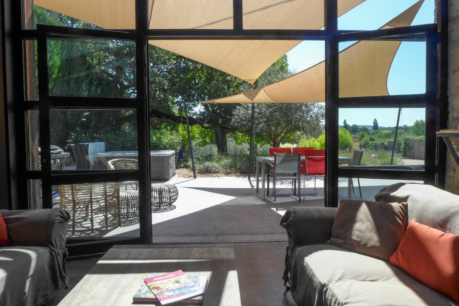 EXCLUSIVITÉ - A vendre ancienne grange aménagée,  campagne de la Bâtie Rolland 