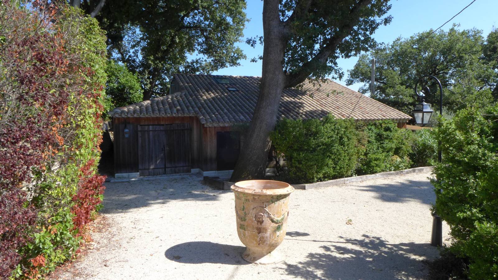 EXCLUSIVITÉ - A vendre ancienne grange aménagée,  campagne de la Bâtie Rolland 