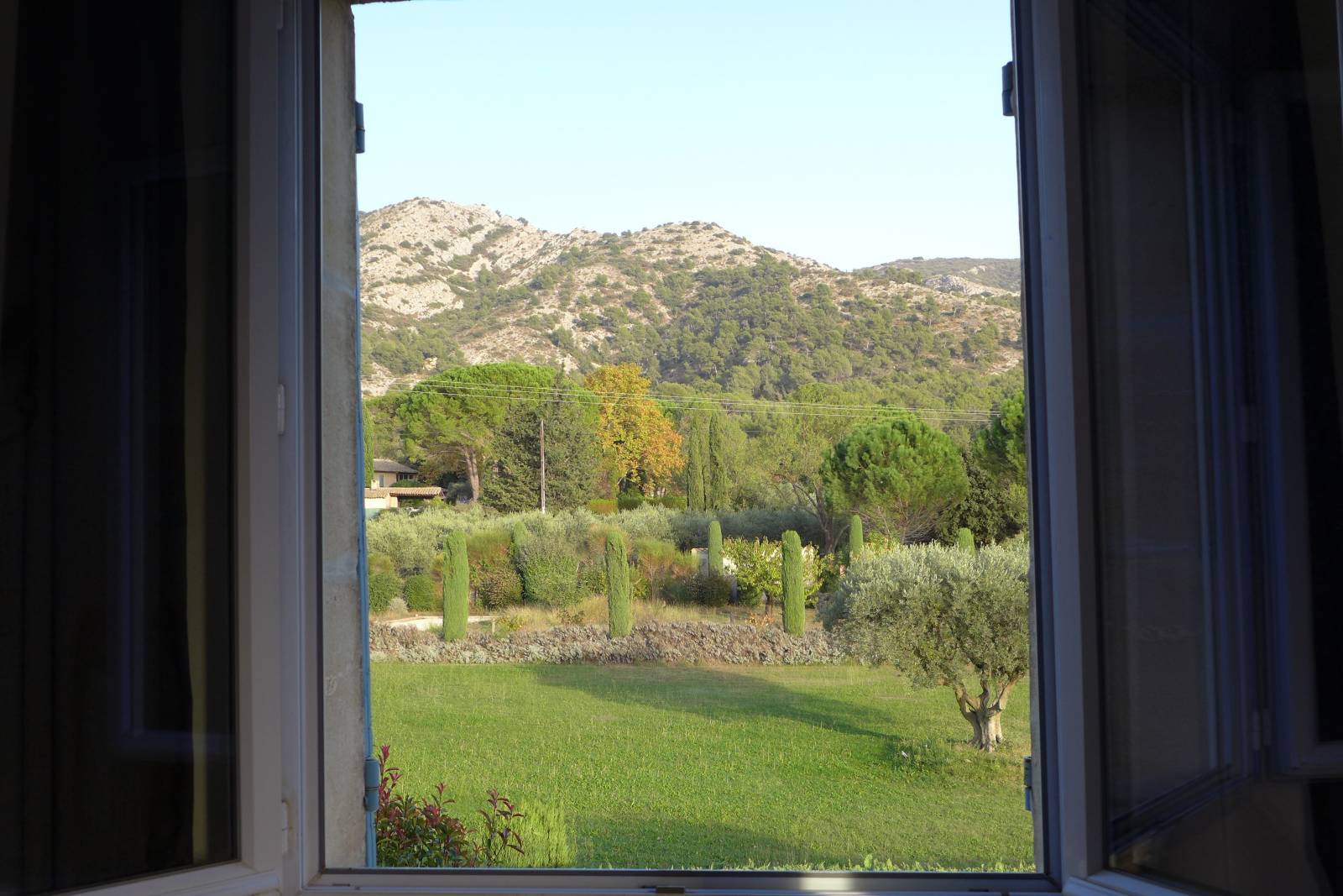A vendre jolie Villa au pied du Luberon Cheval Blanc  