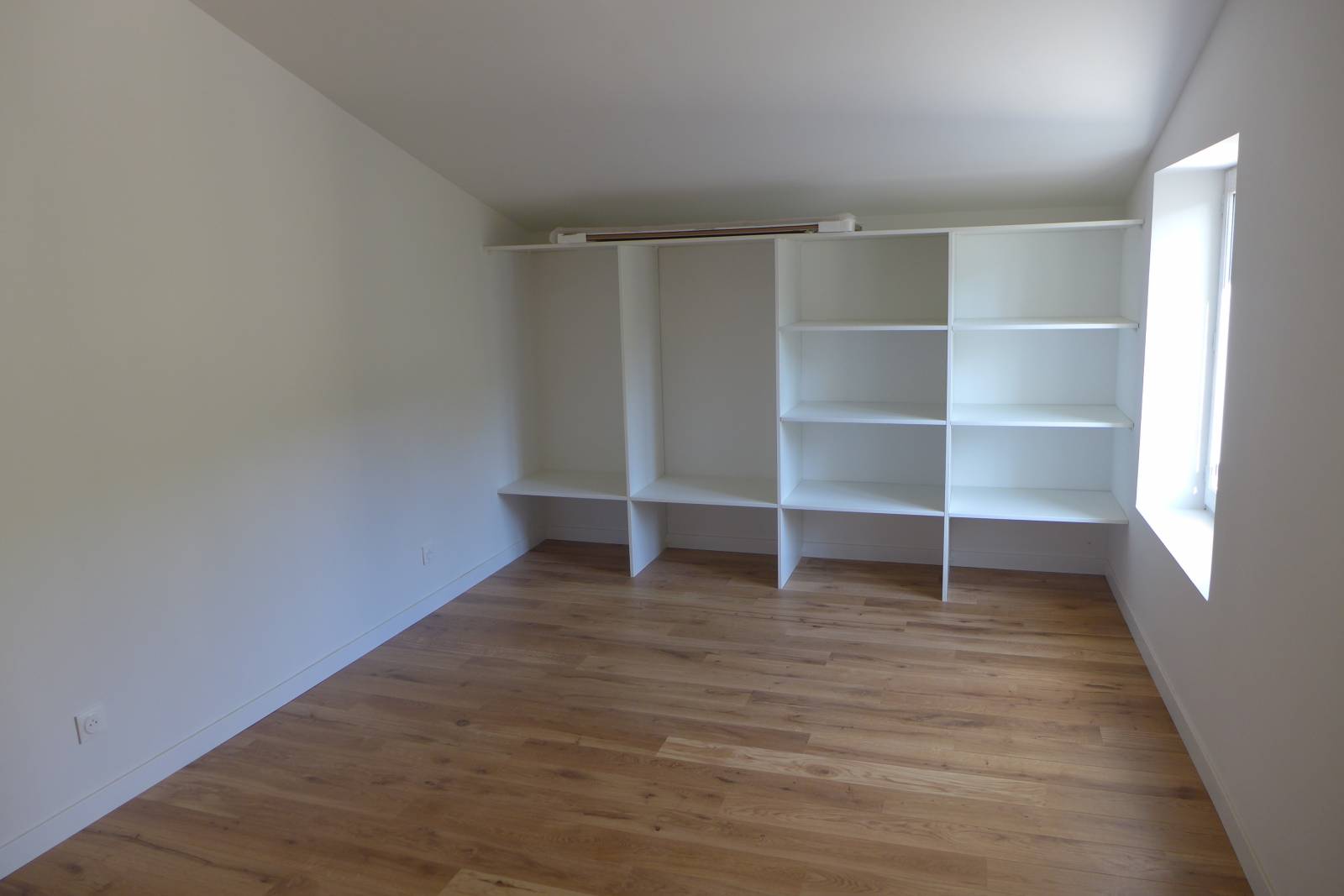 A  vendre duplex dans copropriété de standing Entre Bollène et Saint Paul Trois Châteaux  