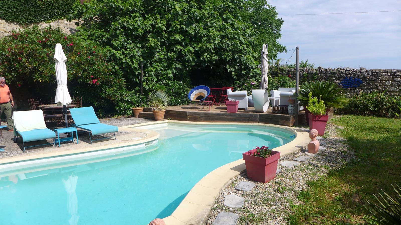 A vendre jolie propriété dans la campagne Proche Carsan  